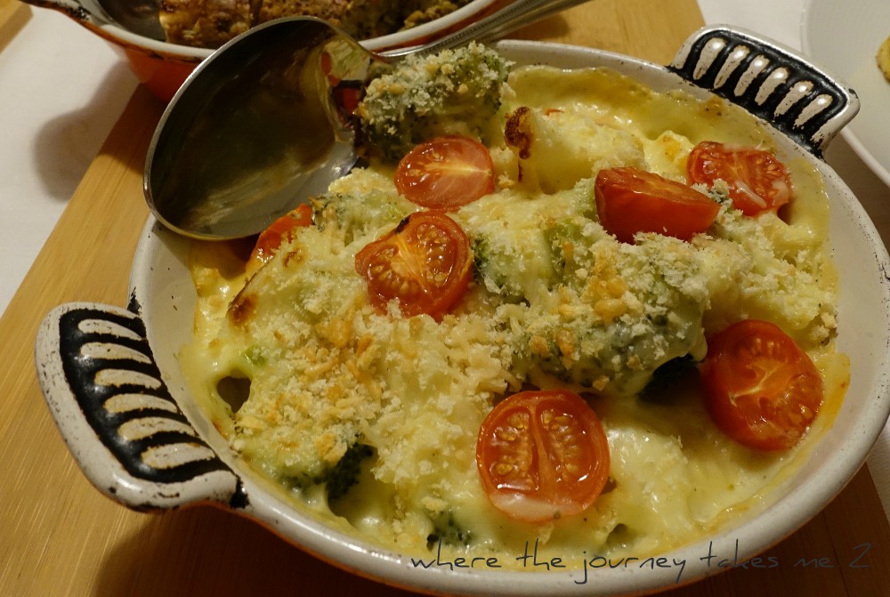 Cauliflower Cheese bake